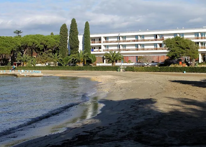 With A Parking Space - 14958 扎达尔